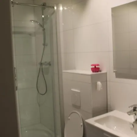 Hostel Apartamenty Eindhoven *